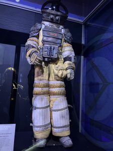Alien eva suit